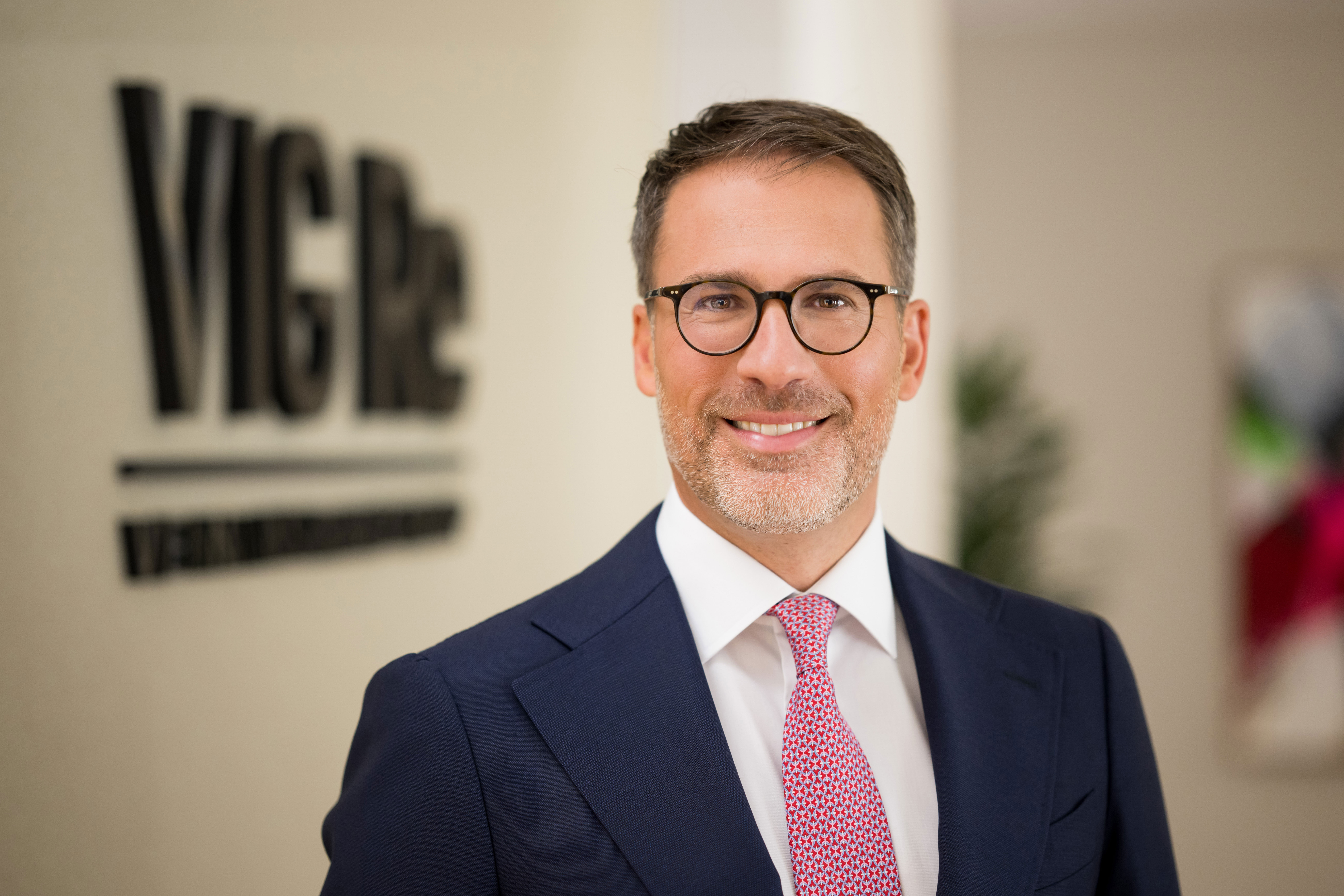 Tobias Sonndorfer, Vound Chief Executive Officer der VIG Re
