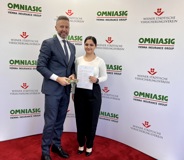 Vorstandsvorsitzender der Omniasig Mihai Tecău und Ariana Alexandra Dreghiciu, Rumänien