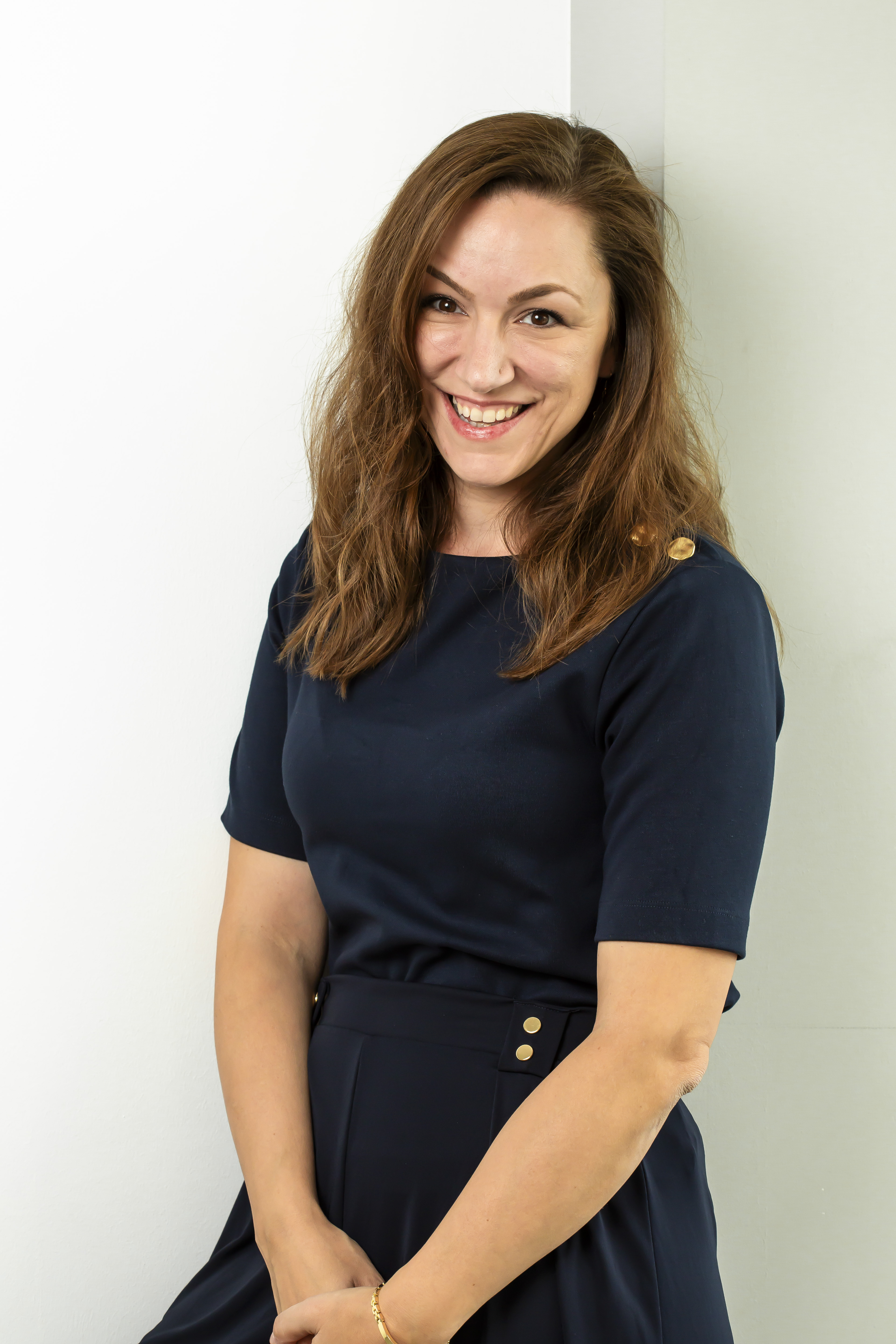 Magdalena Eibl, Assistent to a board member