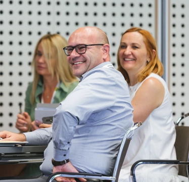 © IEDC 3 VIG Group employees take part in an inspiring meeting