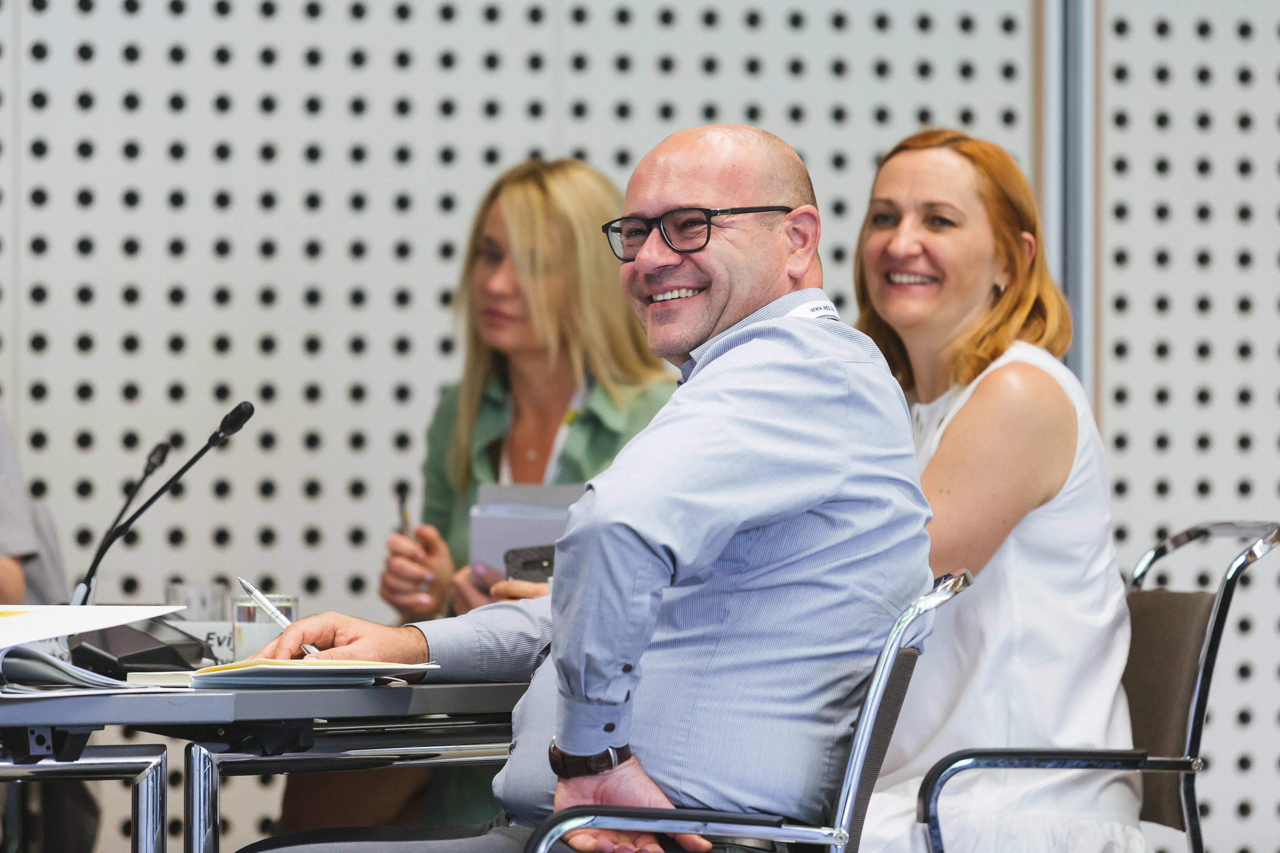 © IEDC 3 VIG Group employees take part in an inspiring meeting