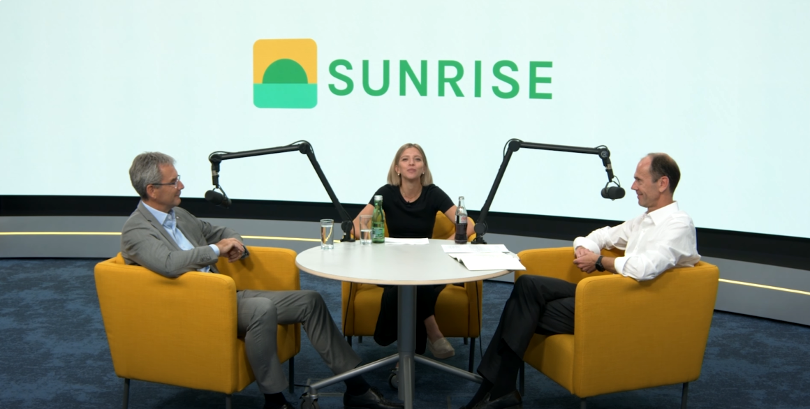 Hartwig Löger, CEO VIG, talks to Thomas Niss and Daria Heisiph, Sunrise Capital, sitting