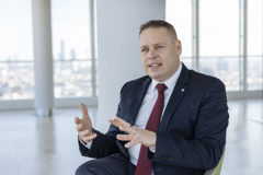 © Marlene Fröhlich_luxundlumen.com COO Gerhard Lahner in Interviewsituation